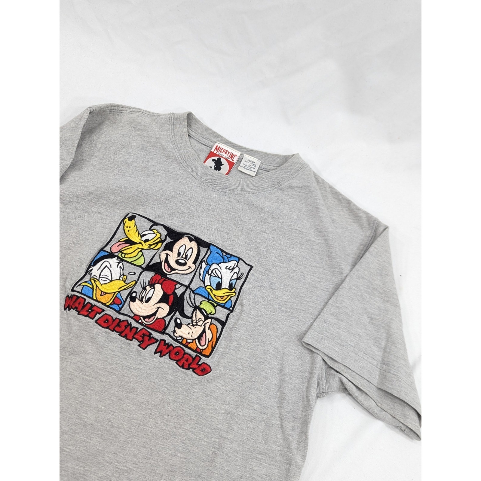 Vintage Disney Mickey Inc Shirt M 90's Bright Embroidered Friends Crewneck Euc
